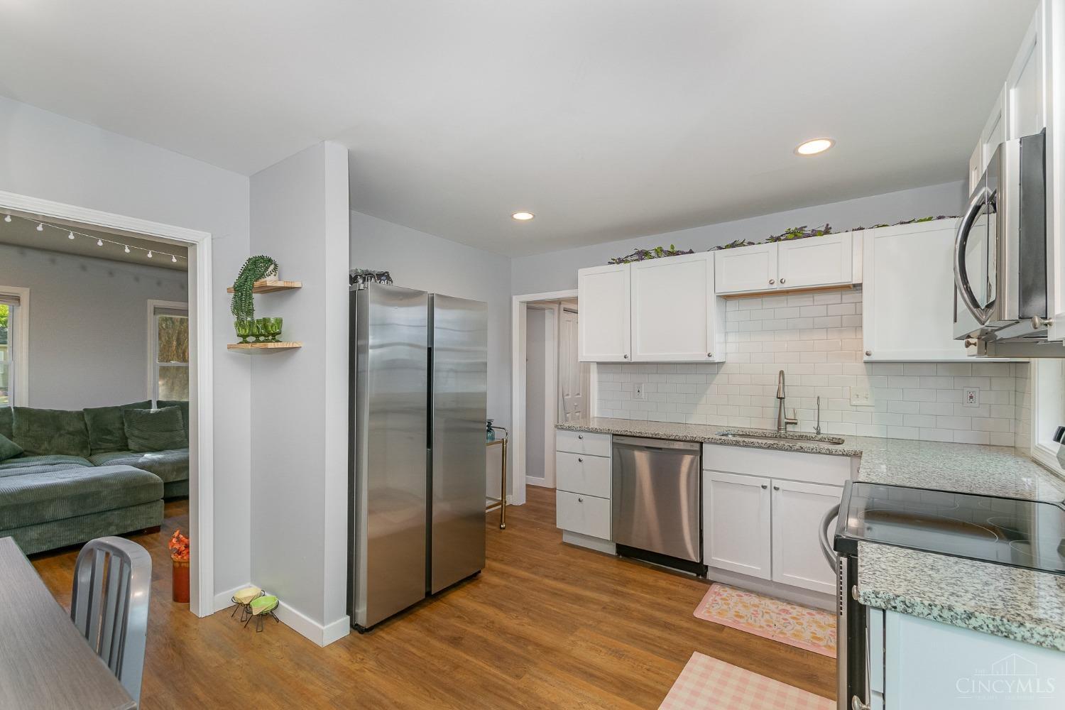 18 Woodruff Lane