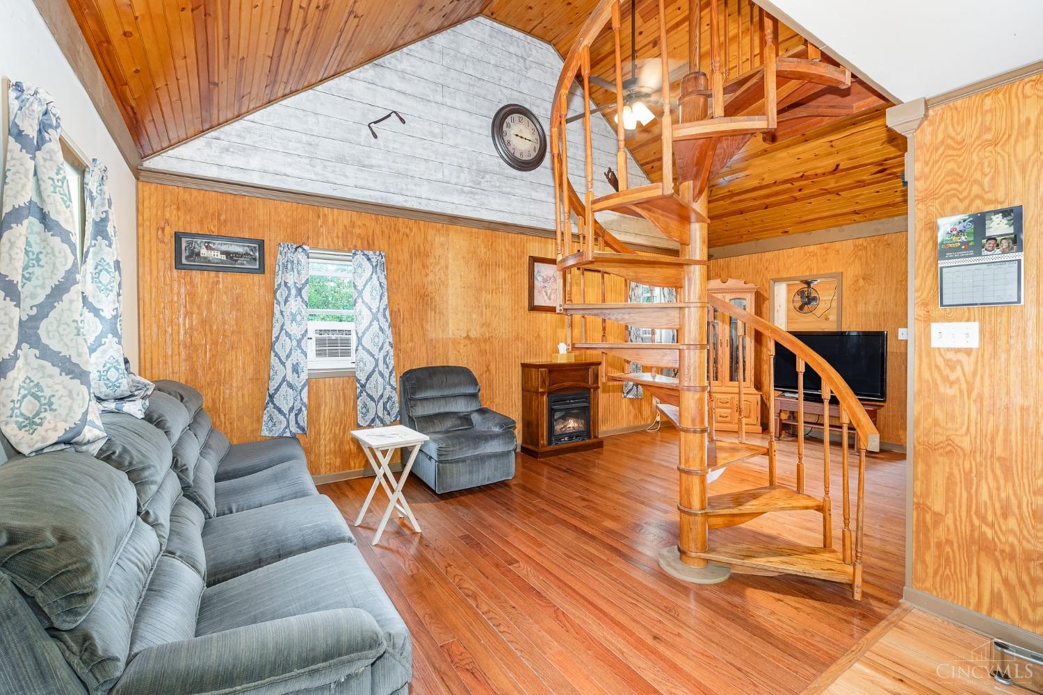 9843 Stivers Road