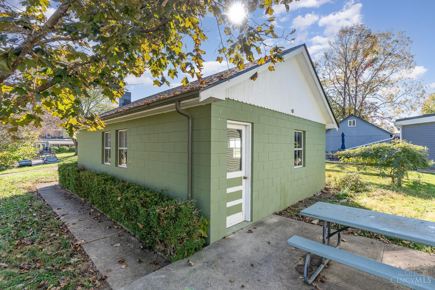 136 N Ash Street