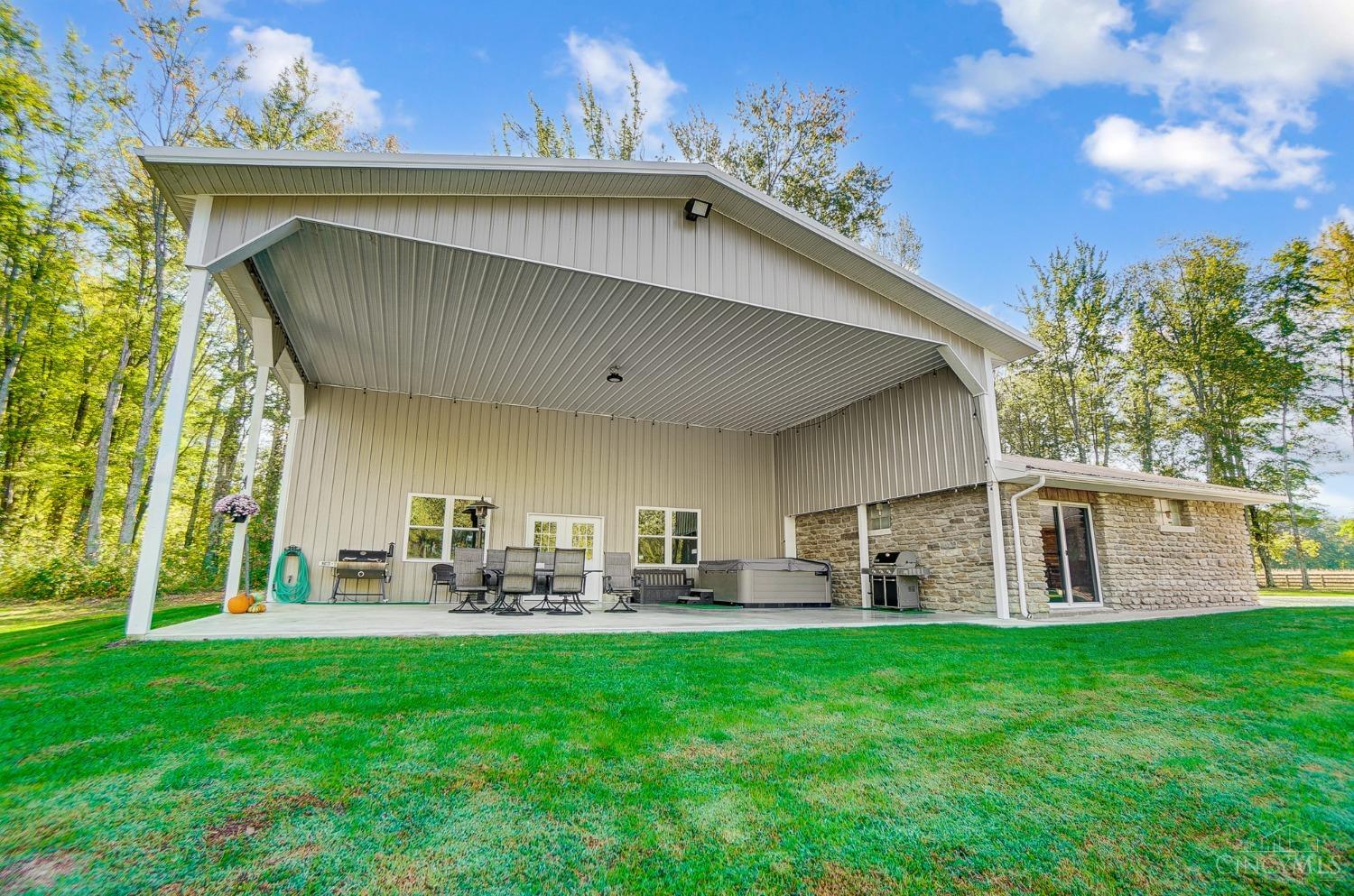 2741 White Oak Valley Road