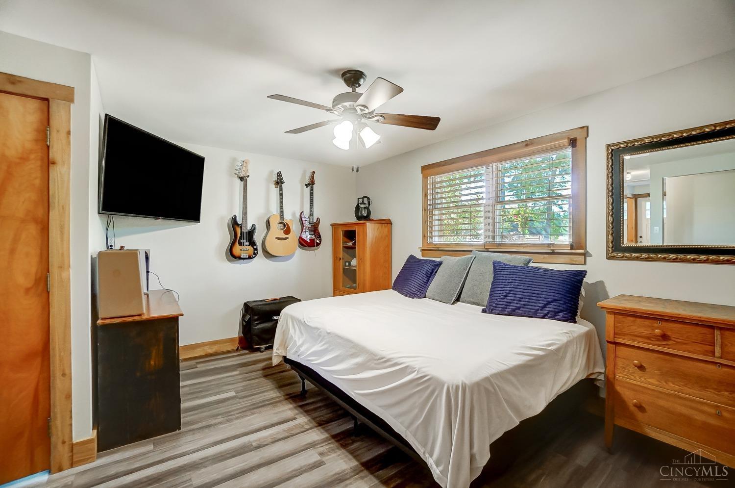 2741 White Oak Valley Road