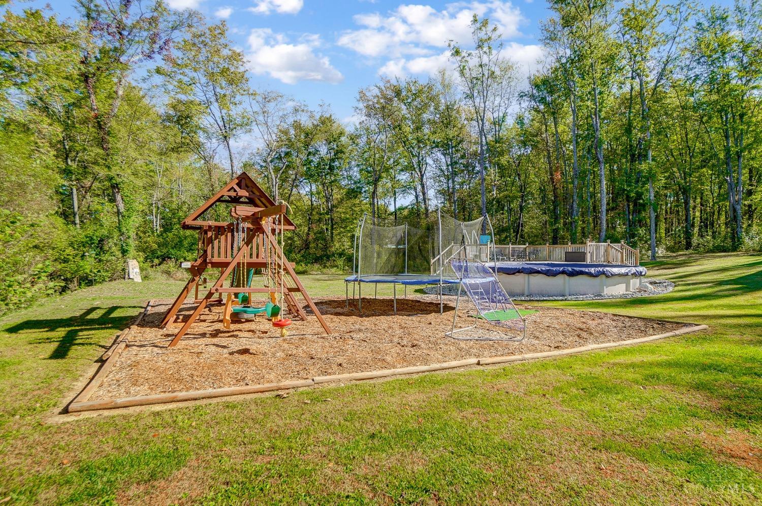 2741 White Oak Valley Road
