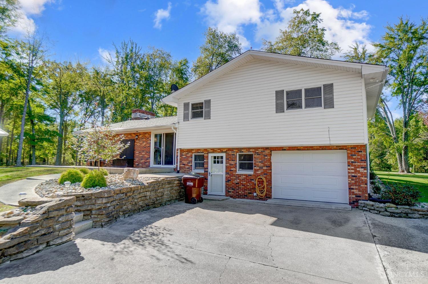 2741 White Oak Valley Road