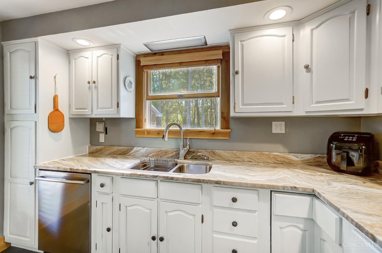 2741 White Oak Valley Road