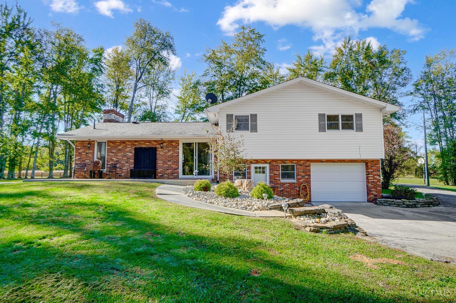 2741 White Oak Valley Road
