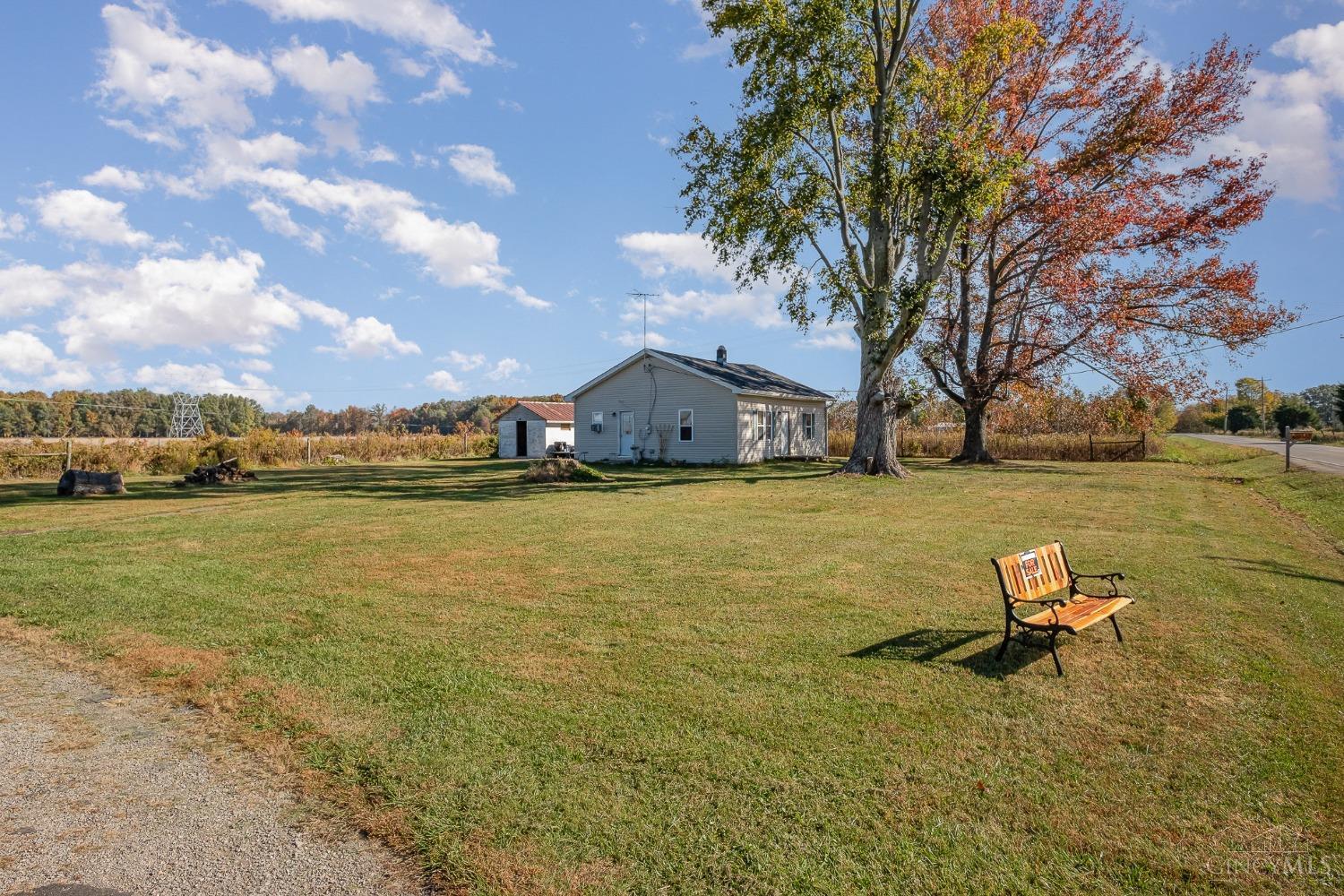 6137 Delhi Arnheim Road