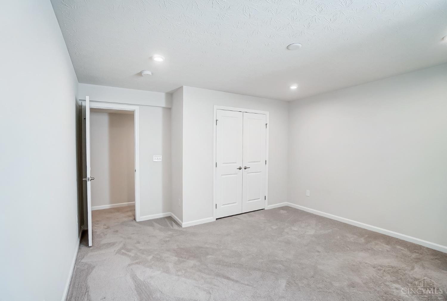 2336 Bridgewater Drive