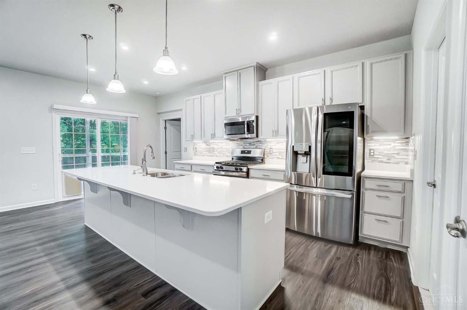 2336 Bridgewater Drive