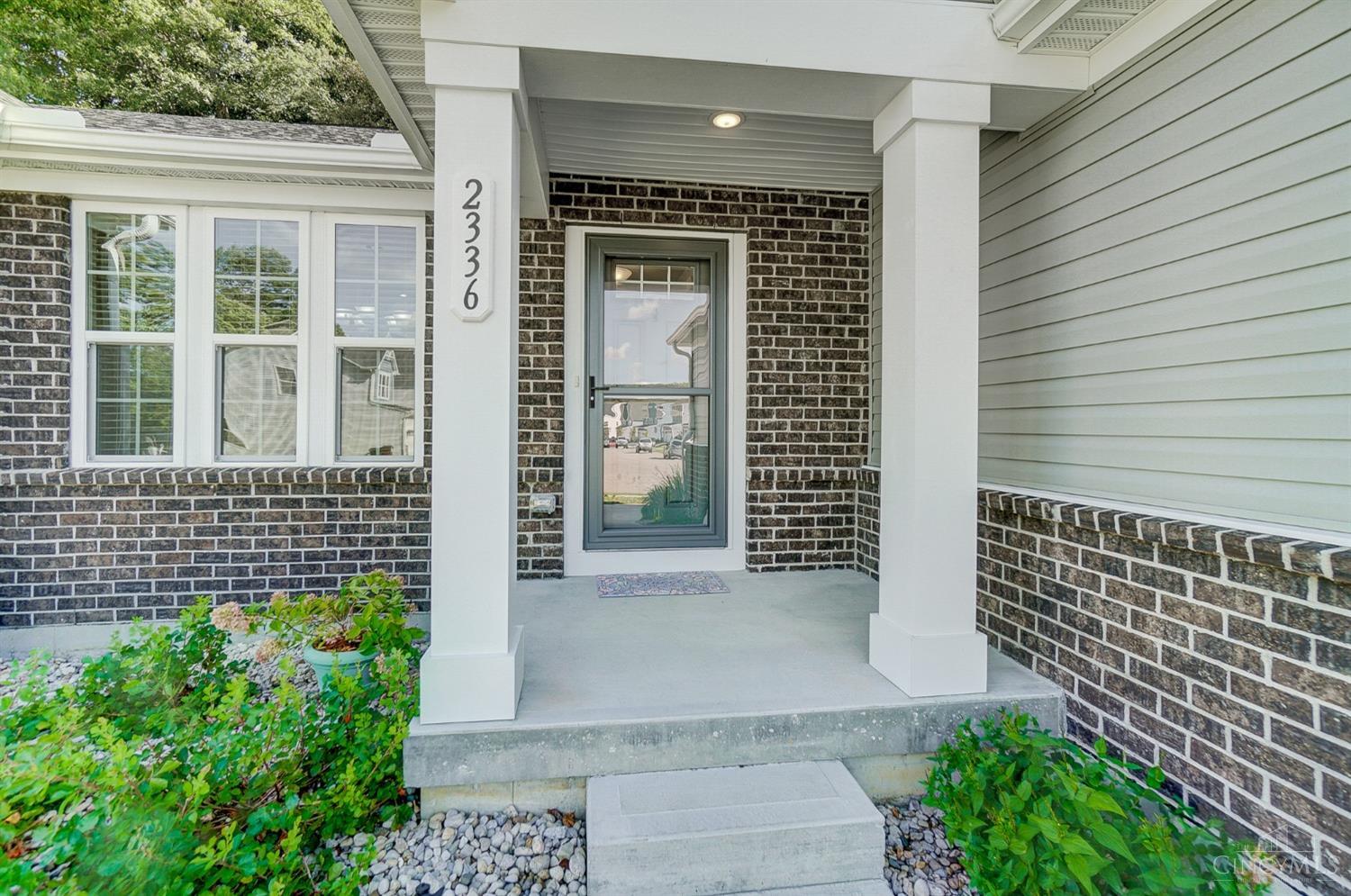 2336 Bridgewater Drive