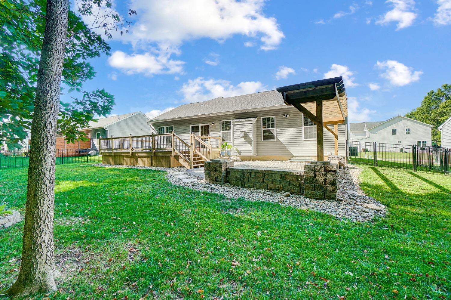 2336 Bridgewater Drive