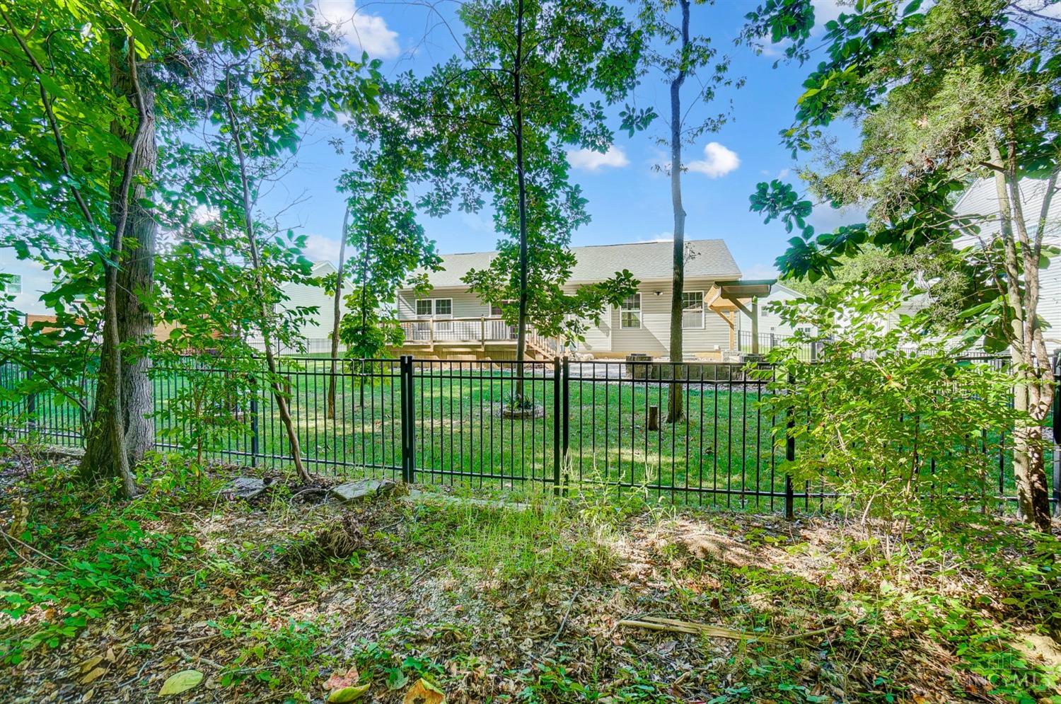2336 Bridgewater Drive