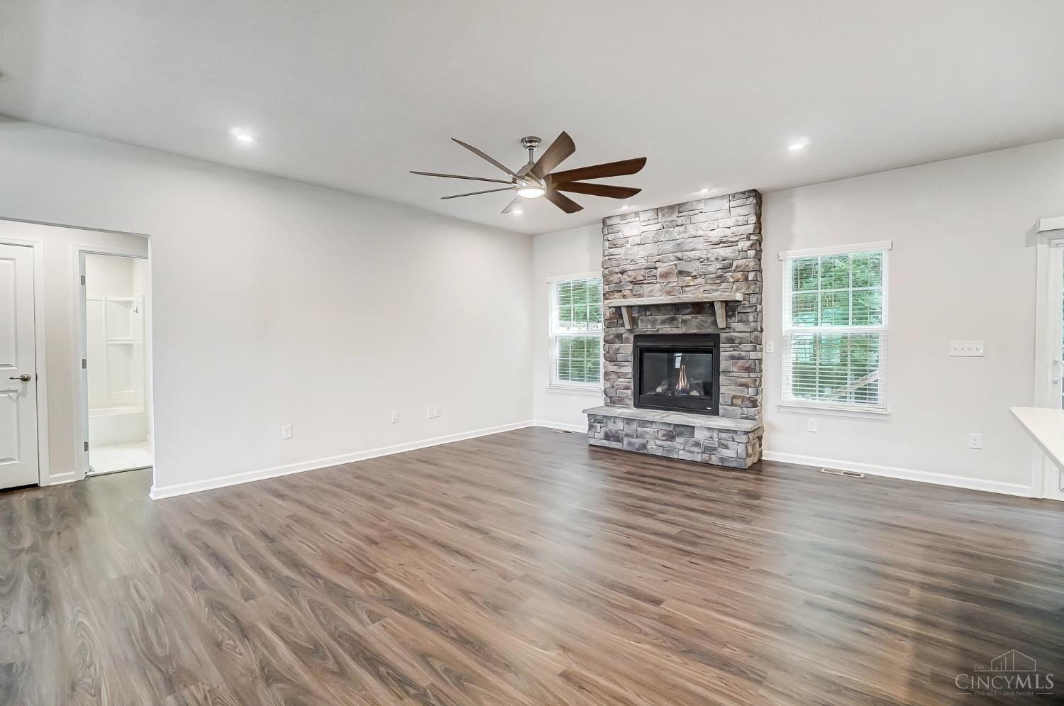 2336 Bridgewater Drive