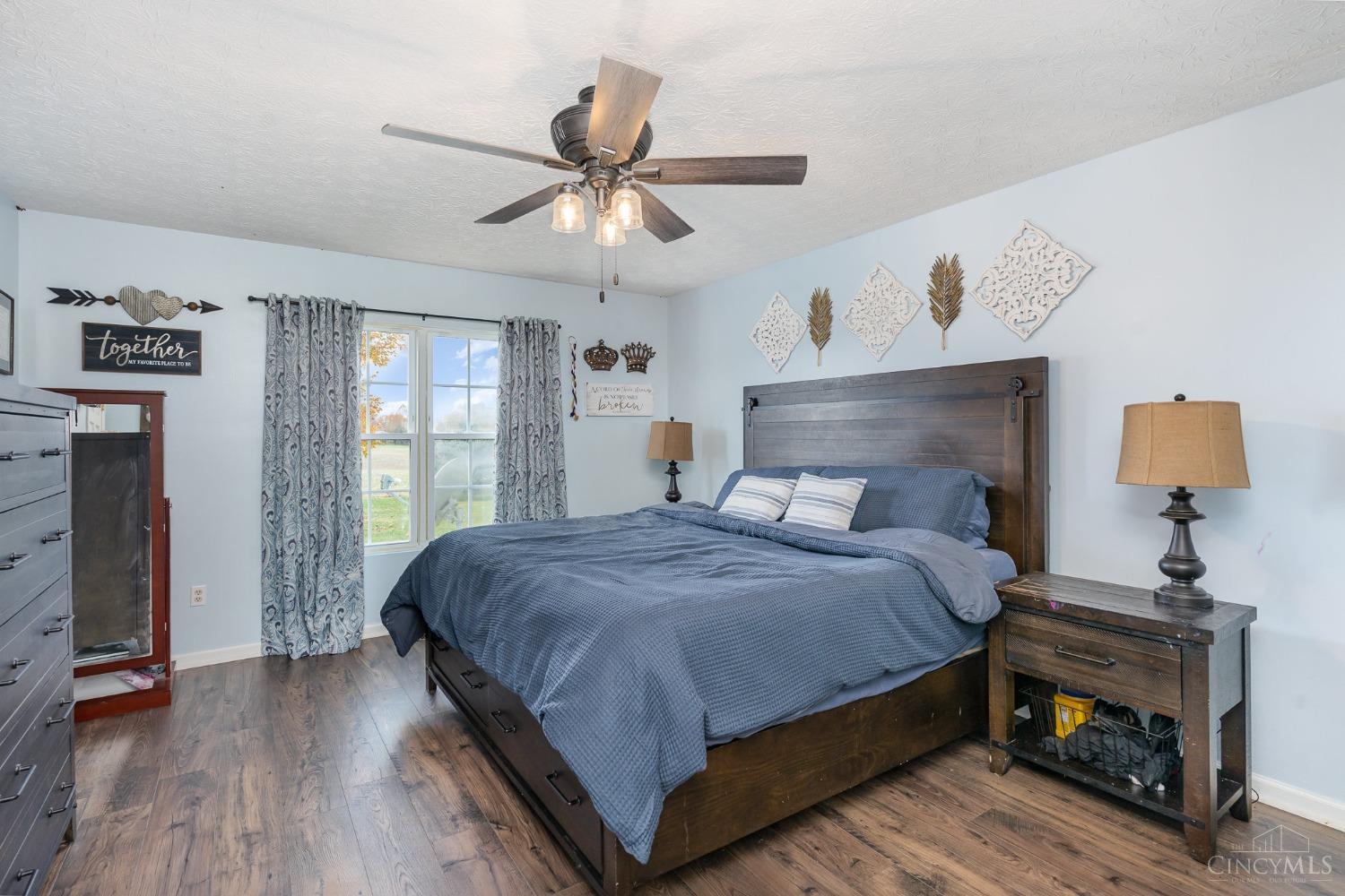 1122 Coon Hill Road