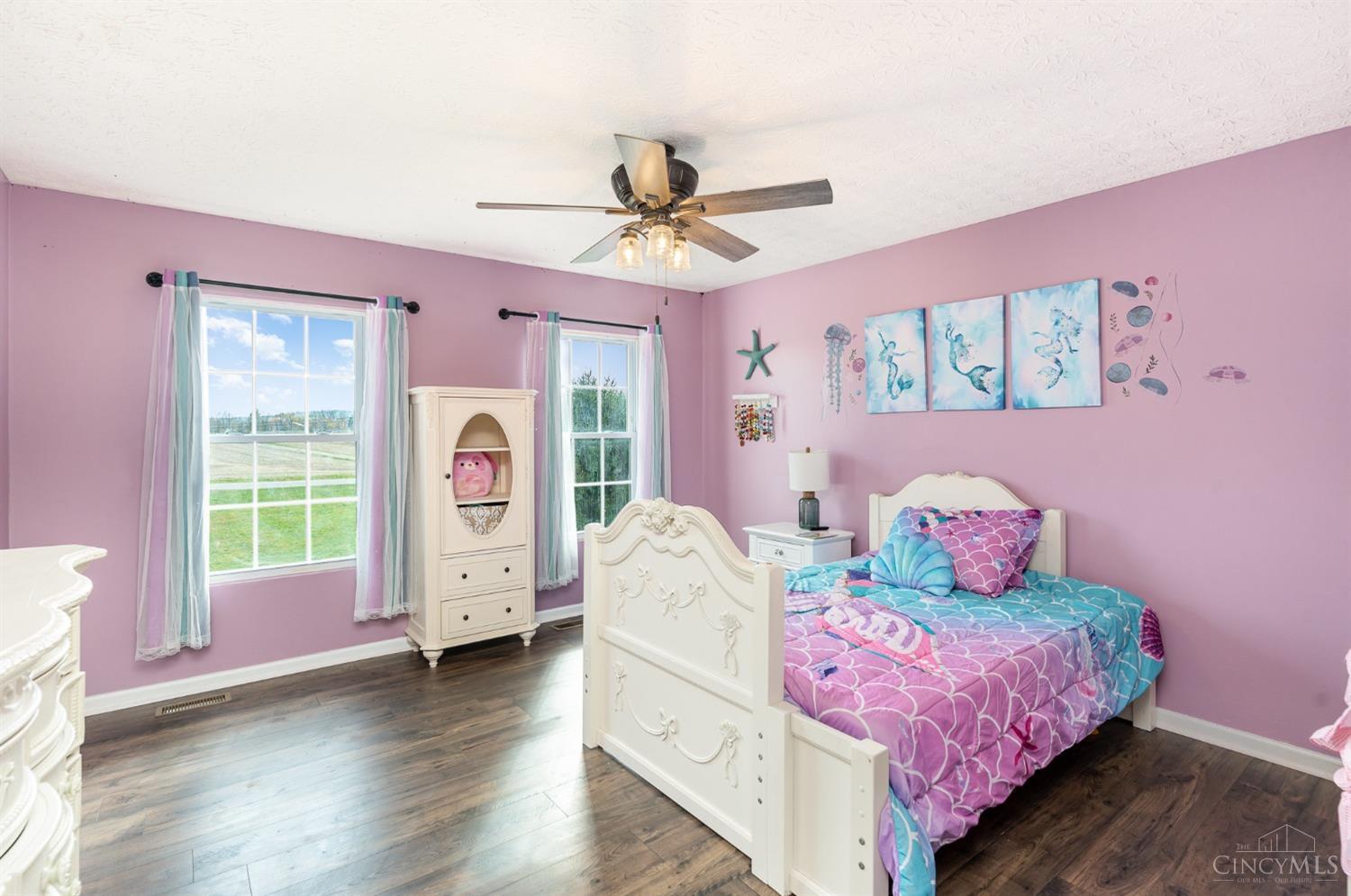 1122 Coon Hill Road