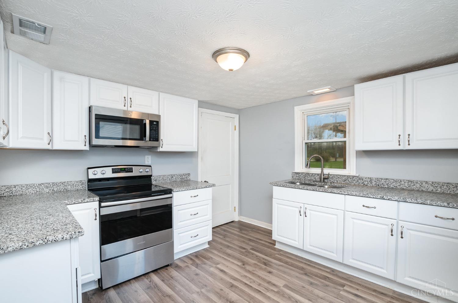 4627 St Rt 132