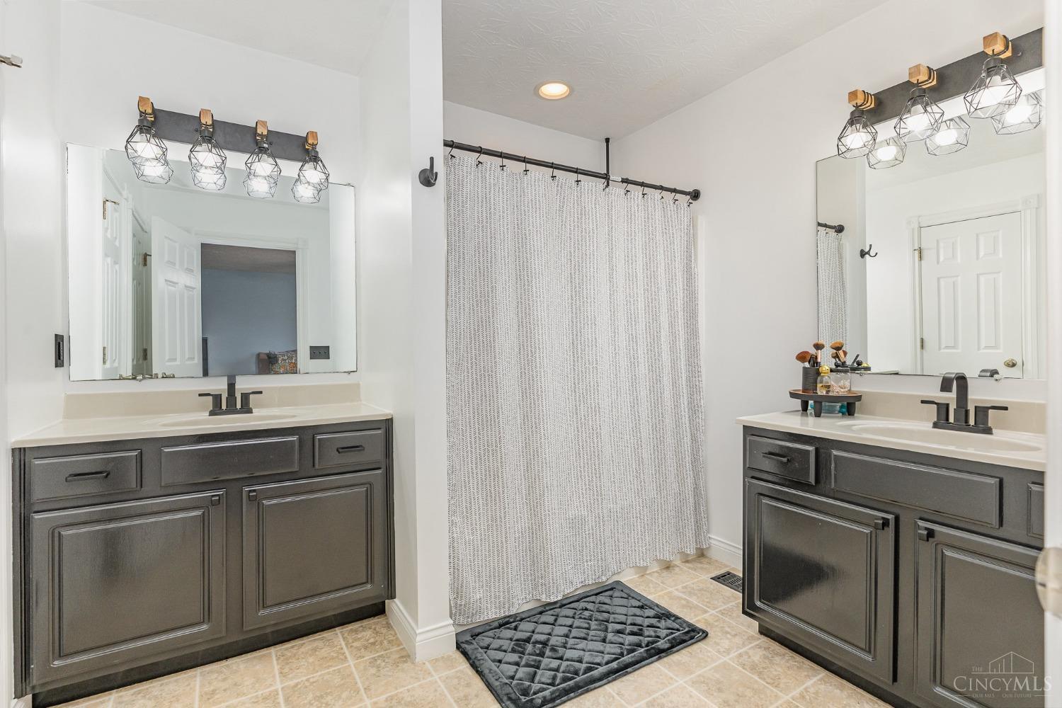 125 Sweet Bay Trail