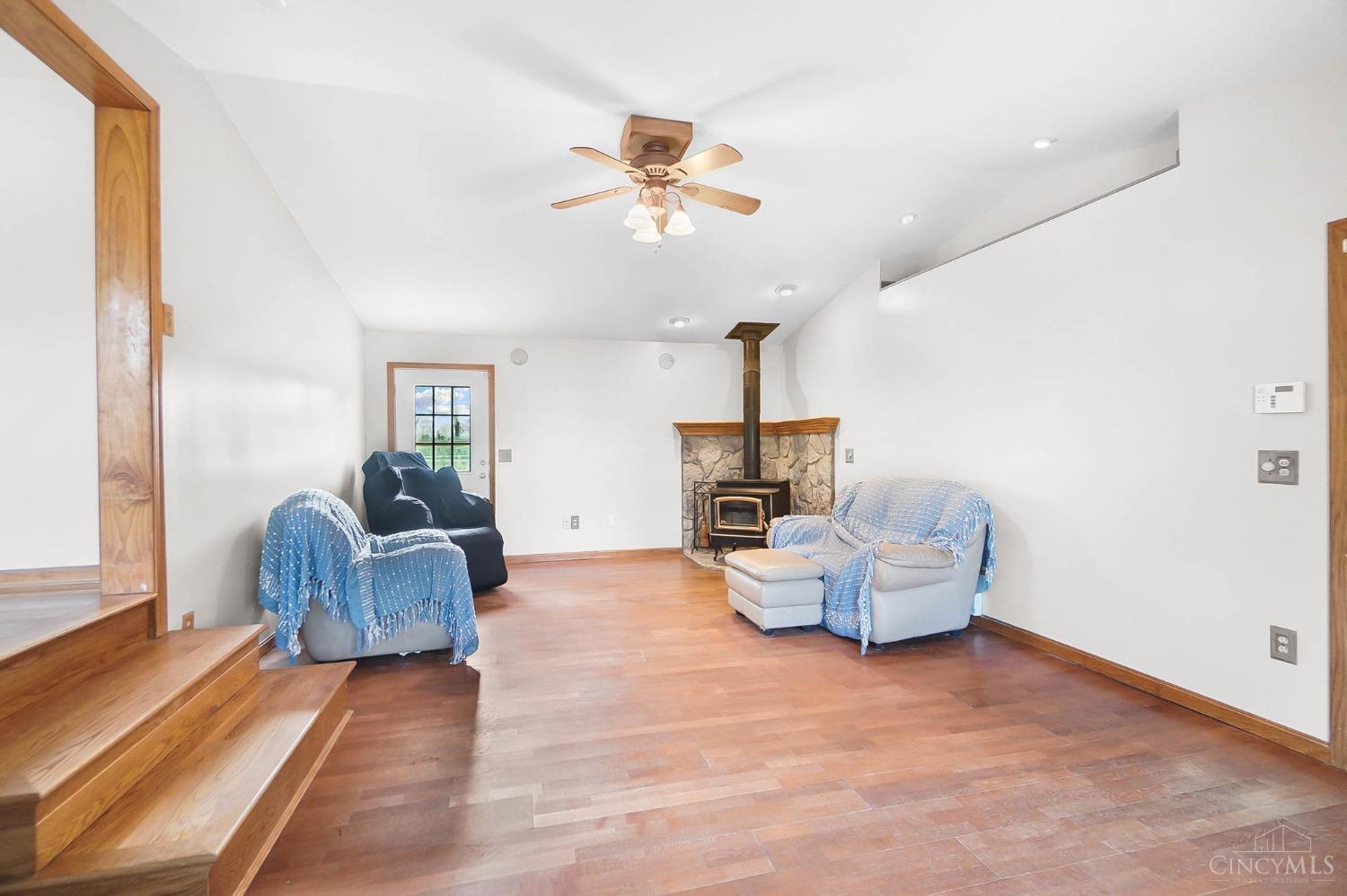 2155 St Rt 133