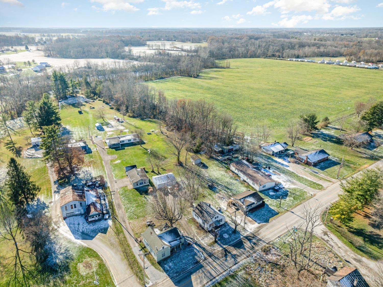 7504 Tri County Highway
