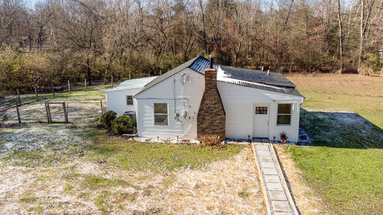 1379 Wilson Dunham Hill Road