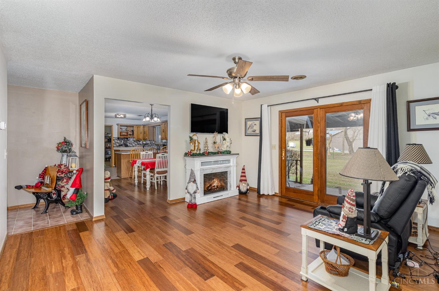 904 Linda Vista Drive