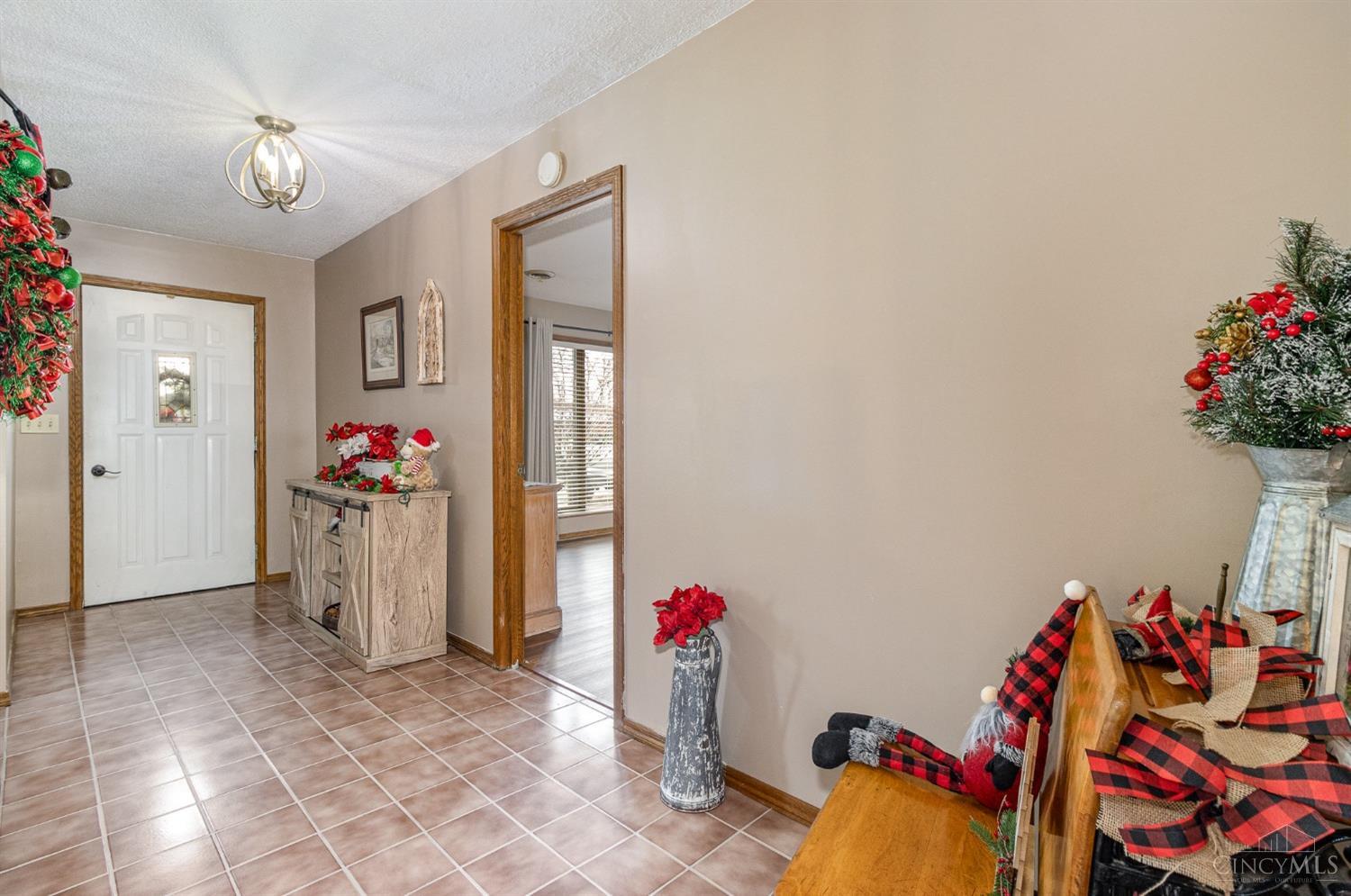 904 Linda Vista Drive