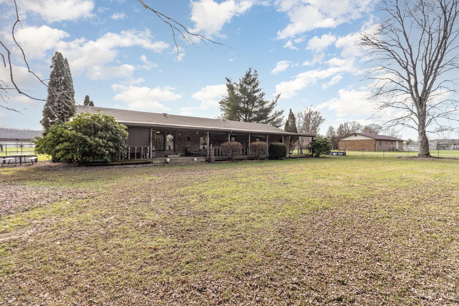 904 Linda Vista Drive