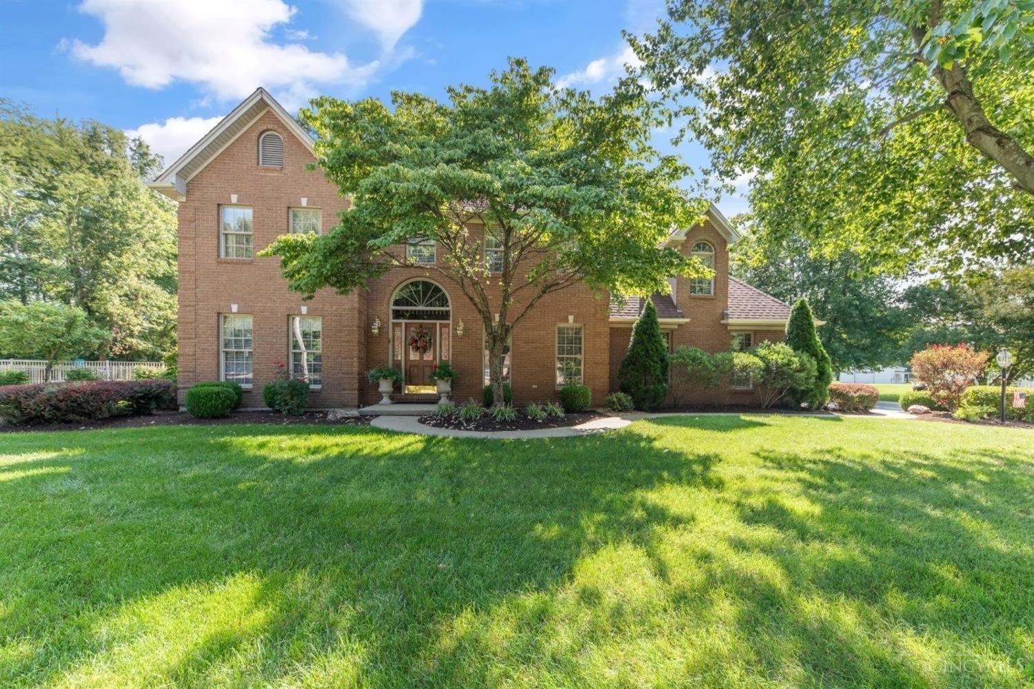 102 Rosewood Lane