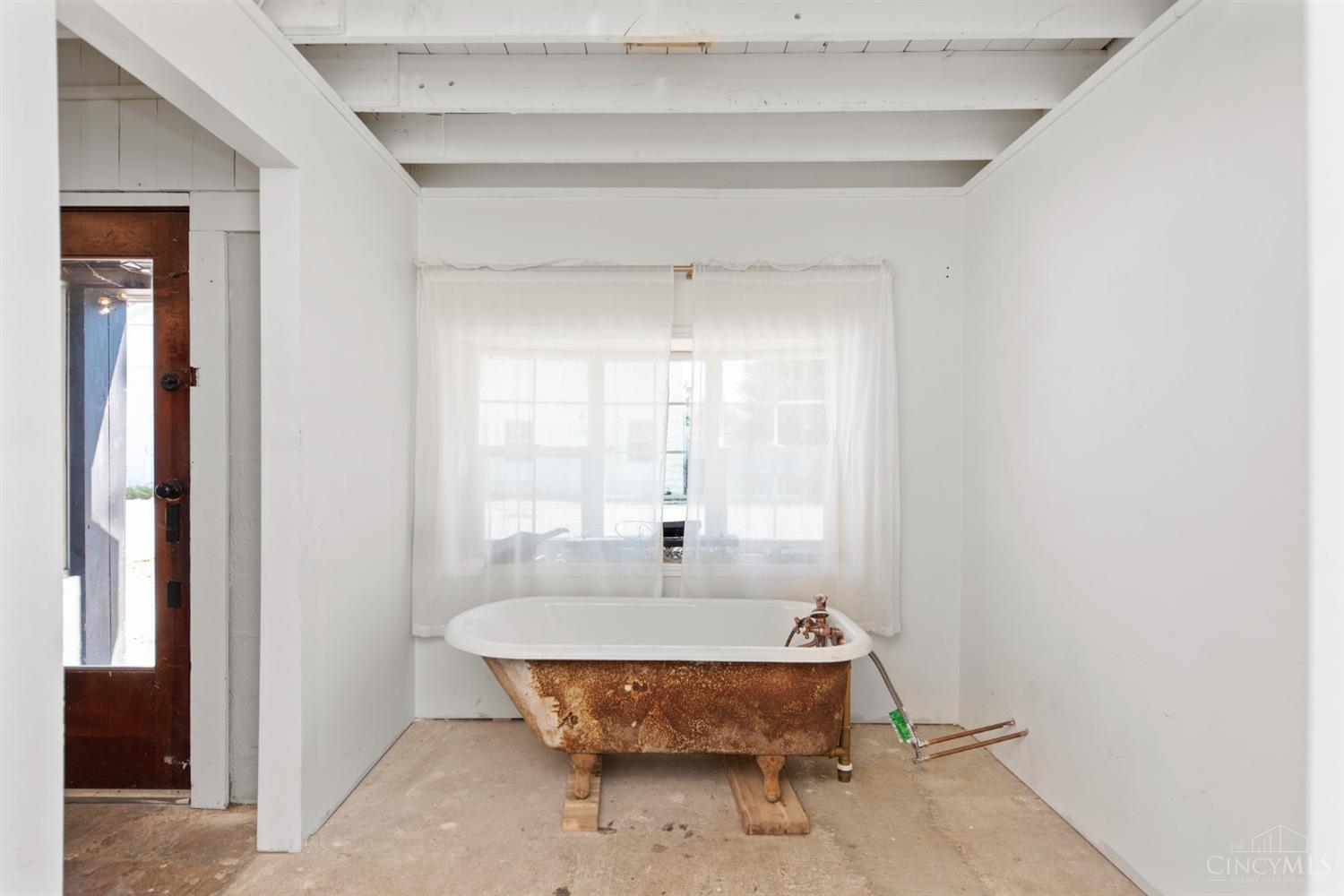 115 W South Street