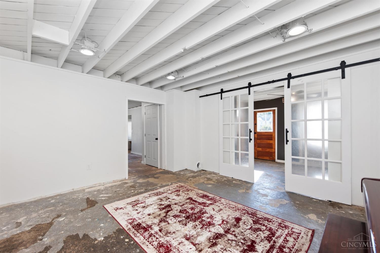 115 W South Street