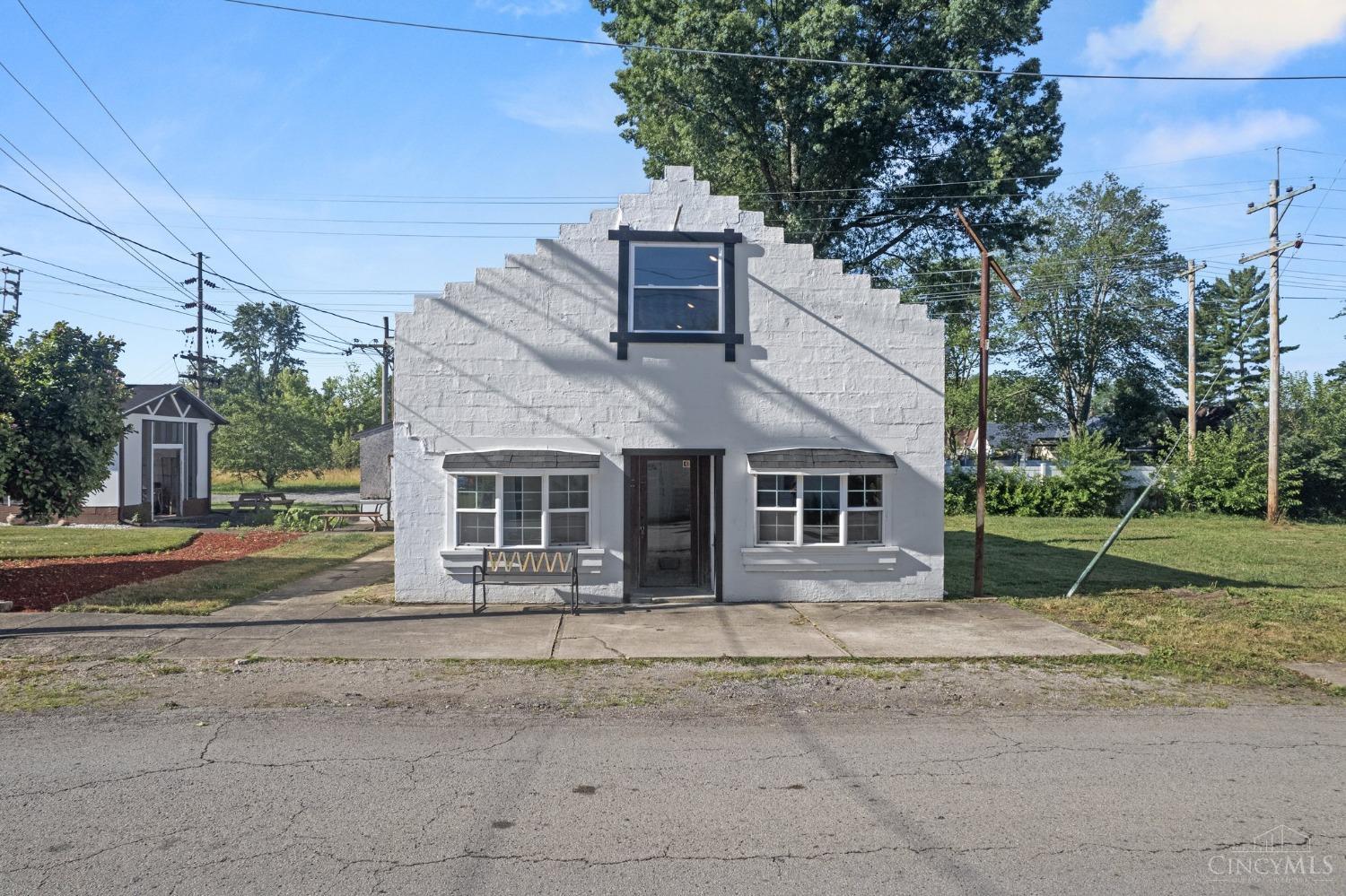 115 W South Street