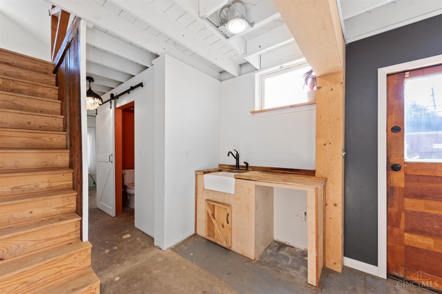 115 W South Street
