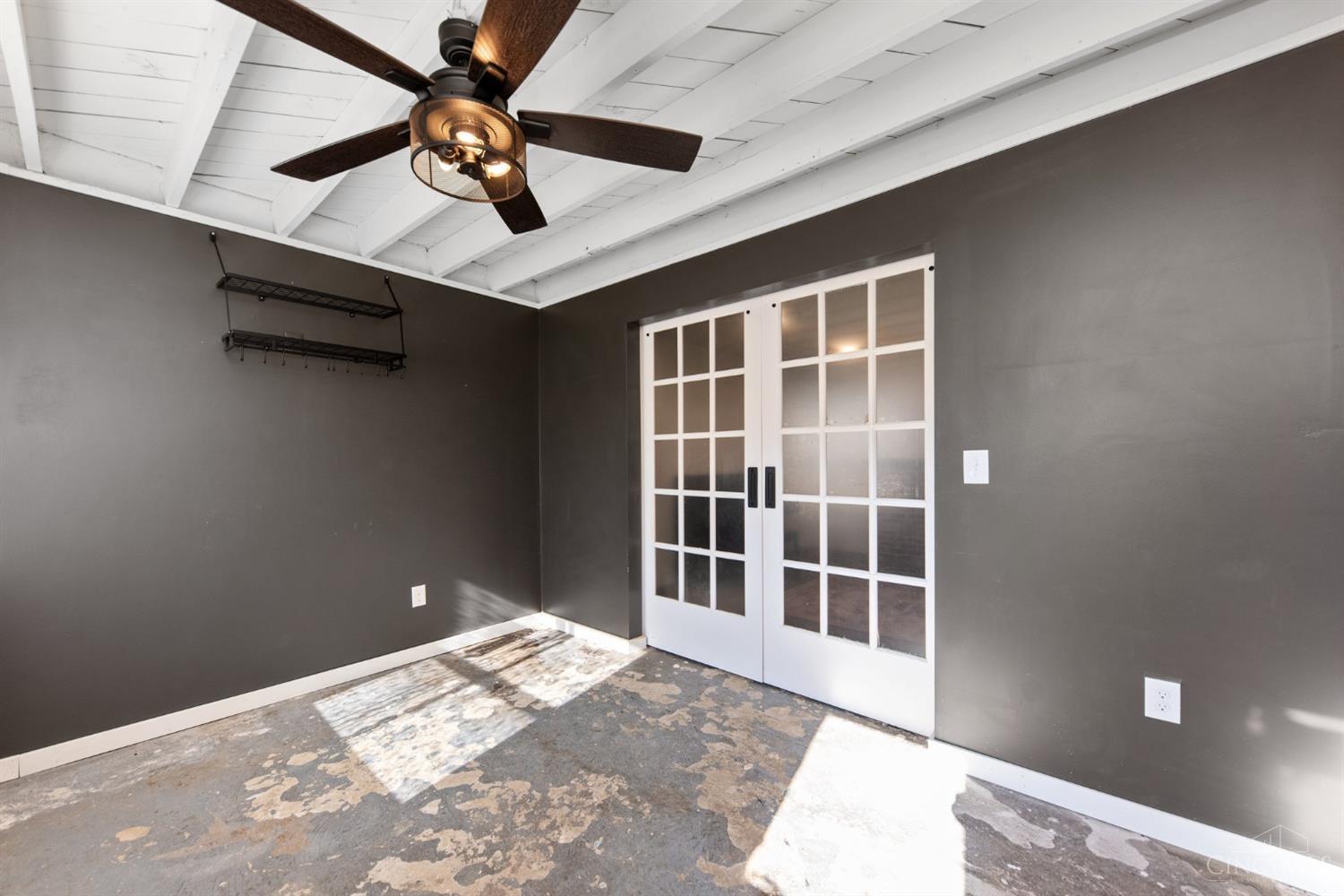 115 W South Street