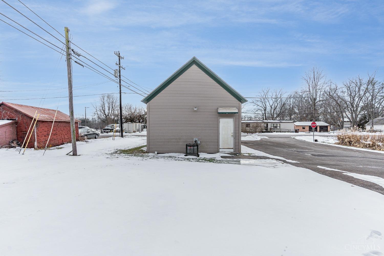 3827 Greenbush West Road