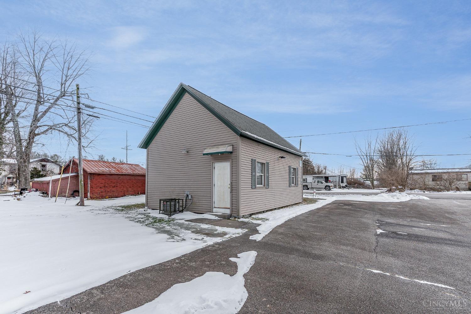 3827 Greenbush West Road