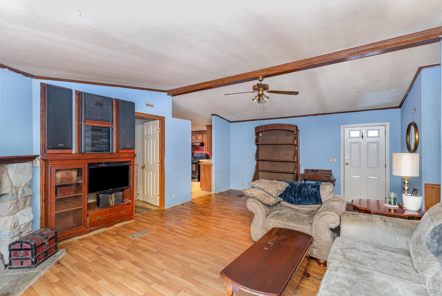 15979 Edgington Road