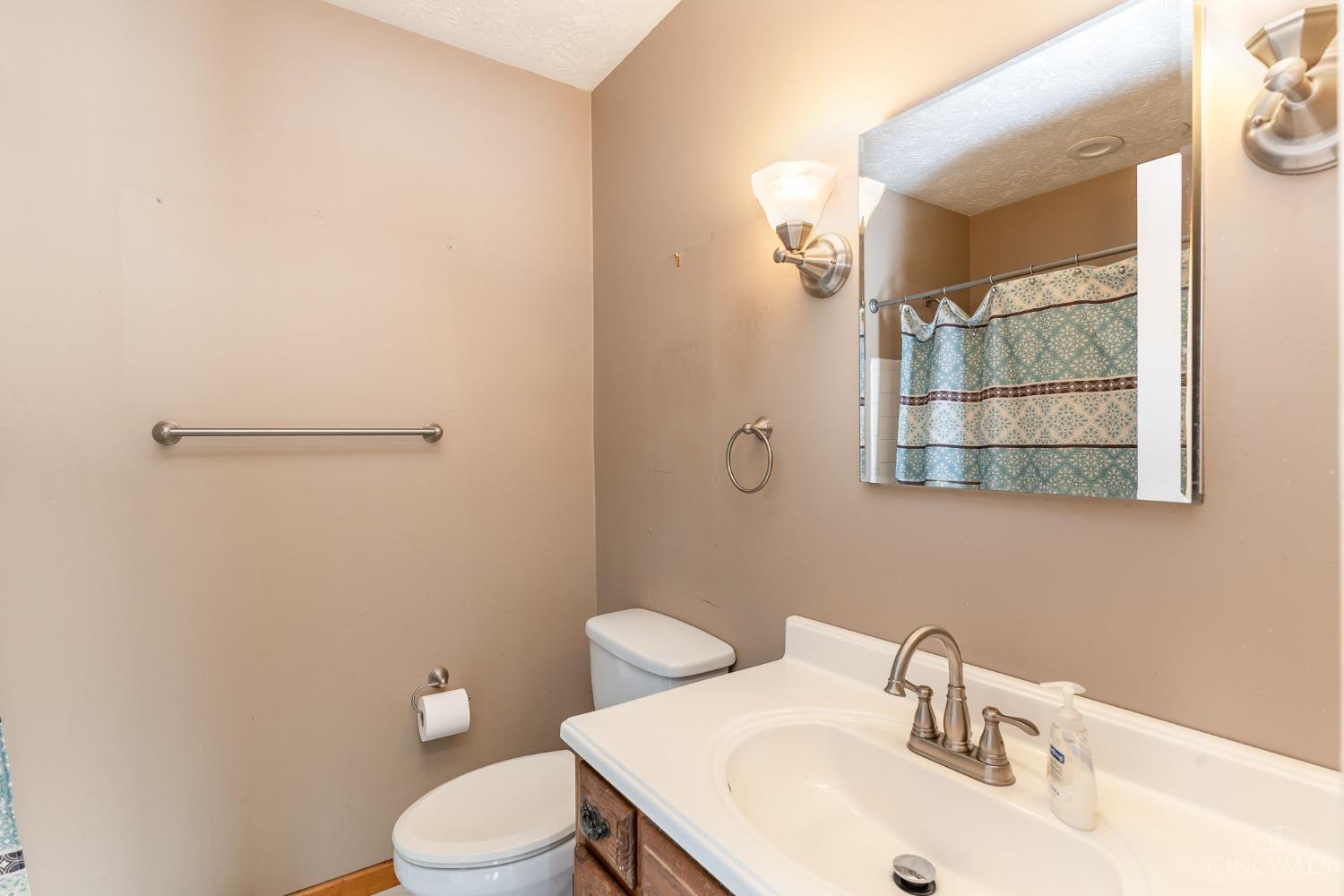 801 Ashcroft Court