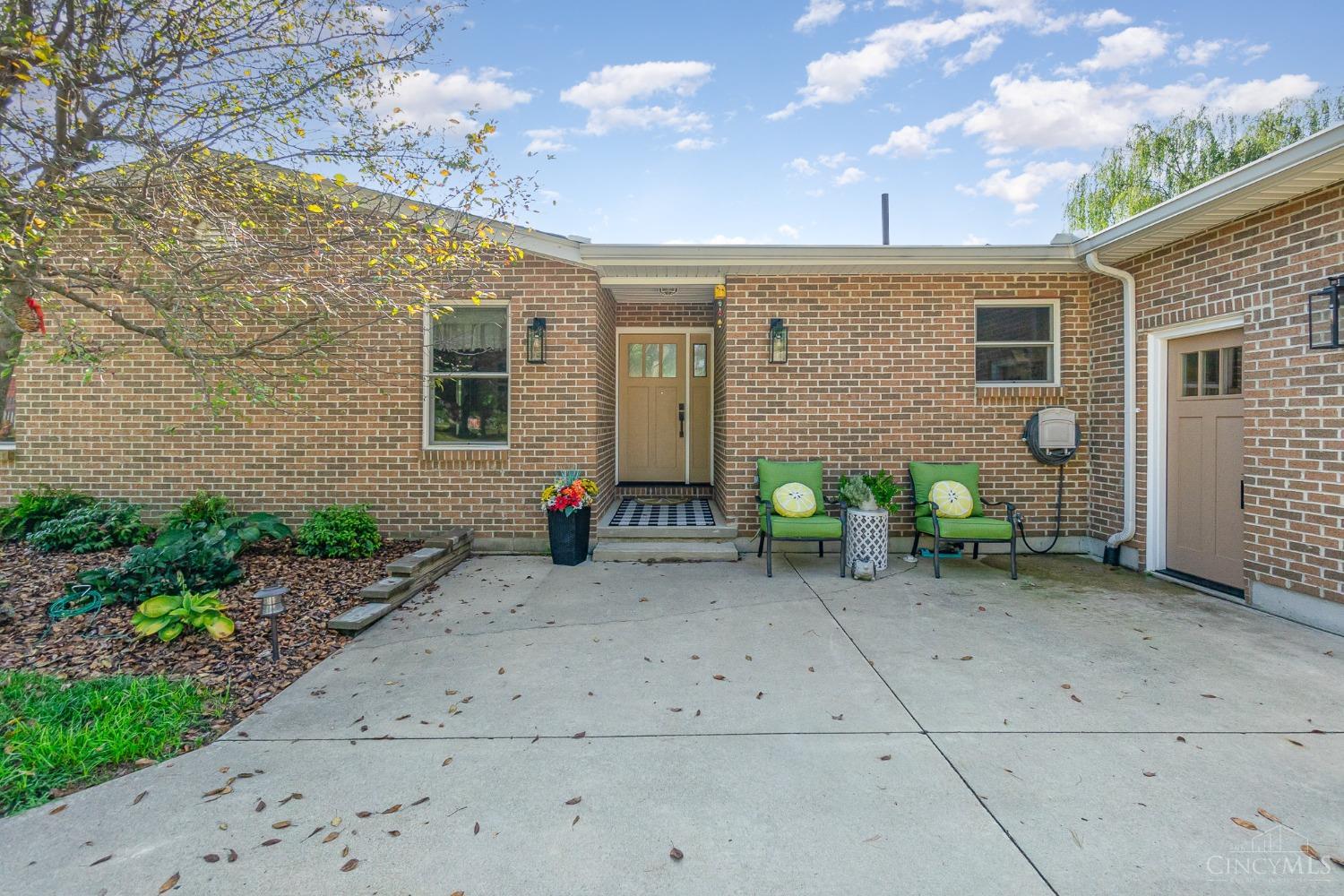 704 Waynoka Drive