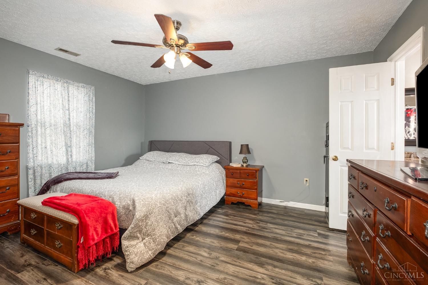 3489 Penny Road