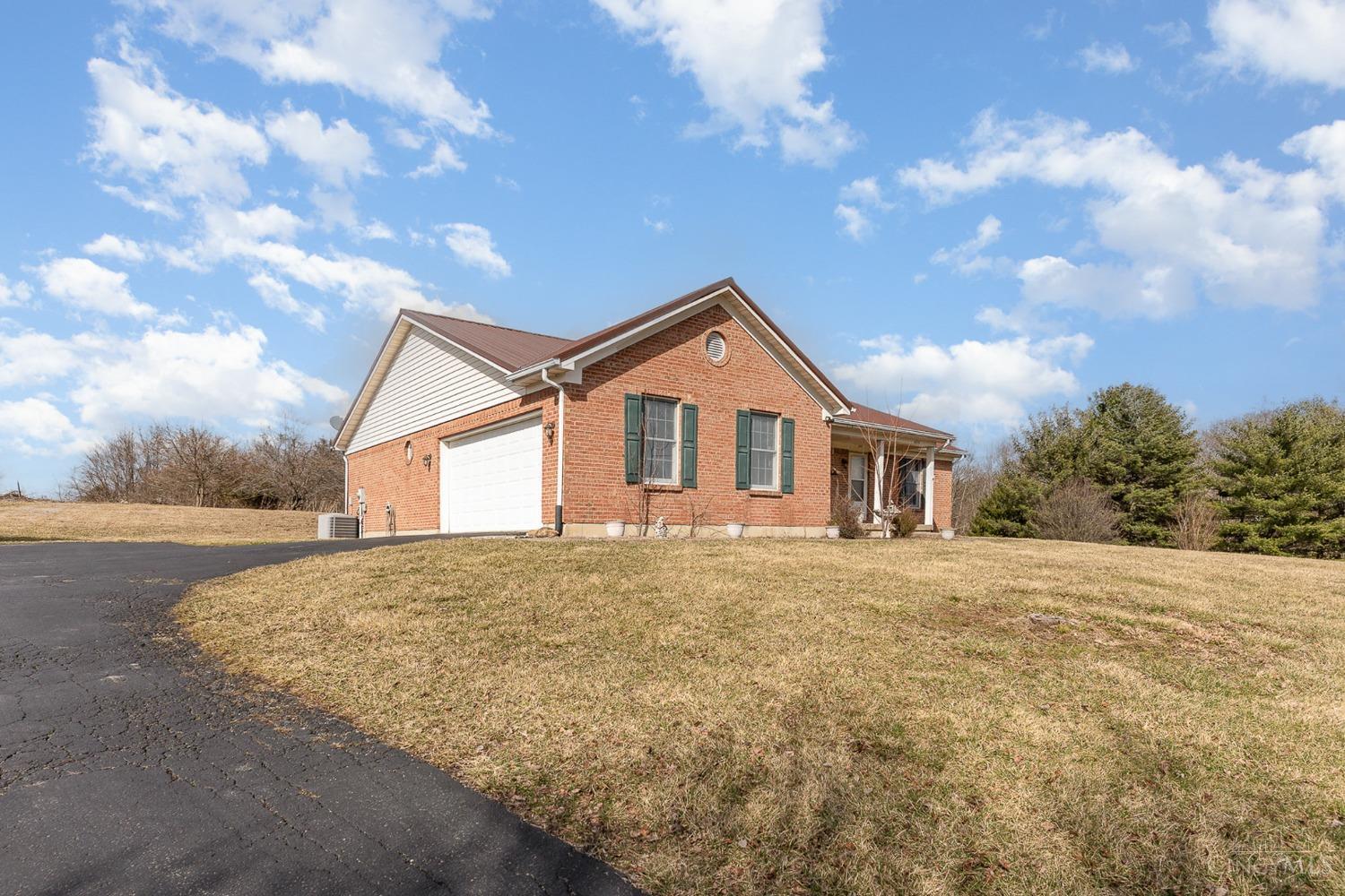 4351 Ireton Road