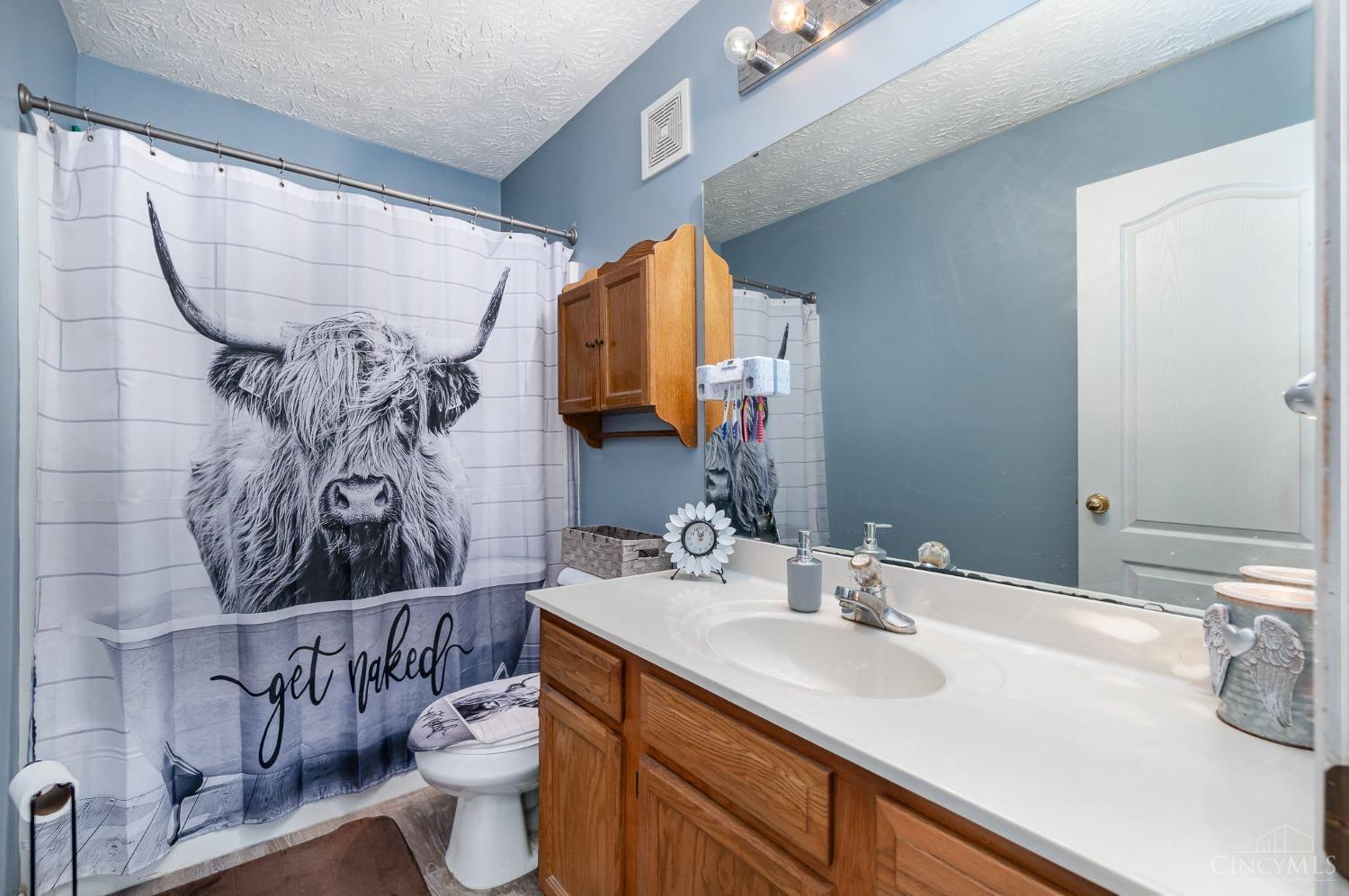 1516 Creekside Road