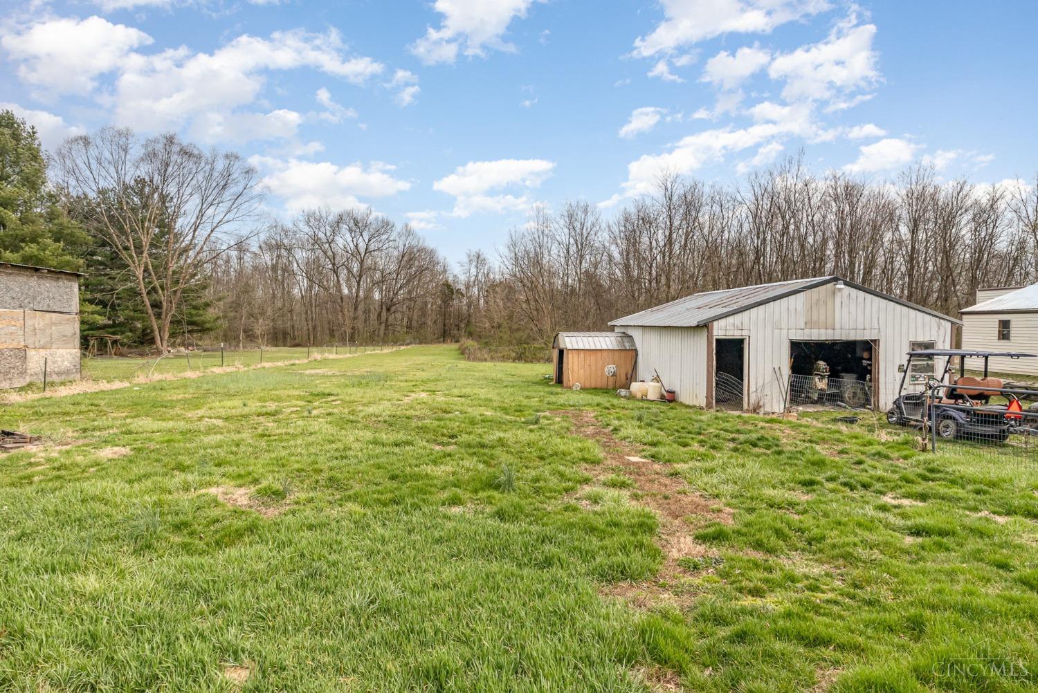 15042 Hillcrest Road