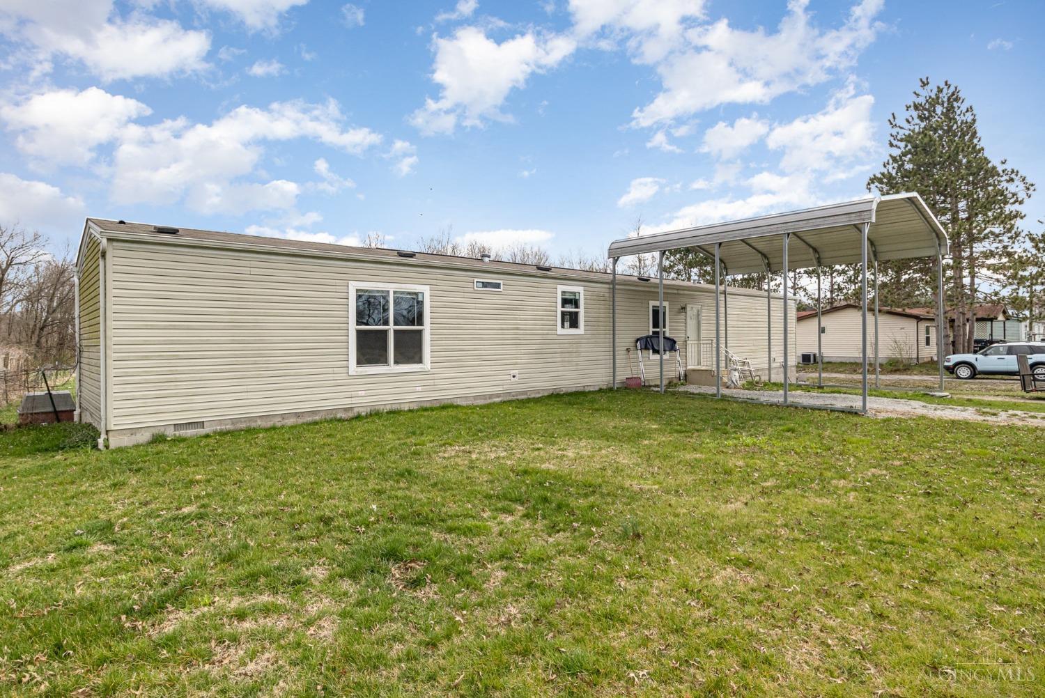 15042 Hillcrest Road
