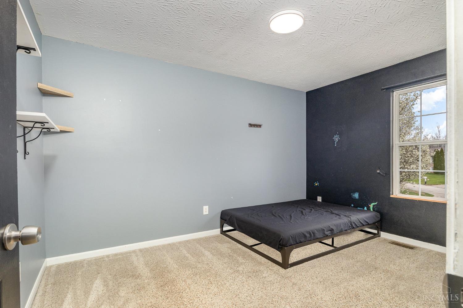 504 Linda Way