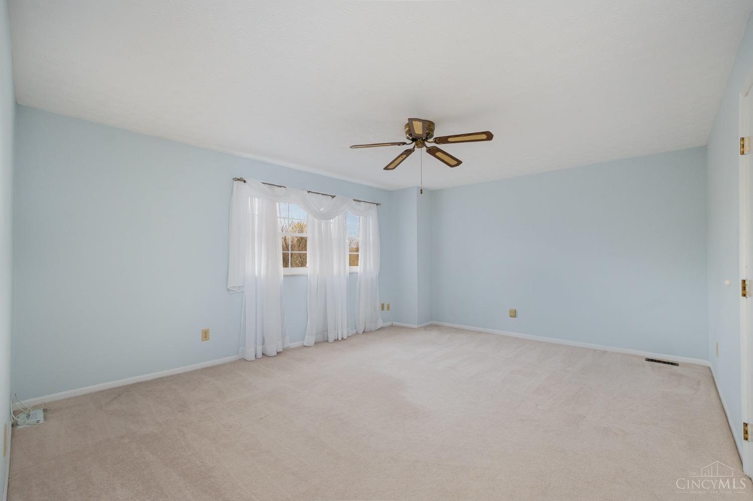 209 Apples Way