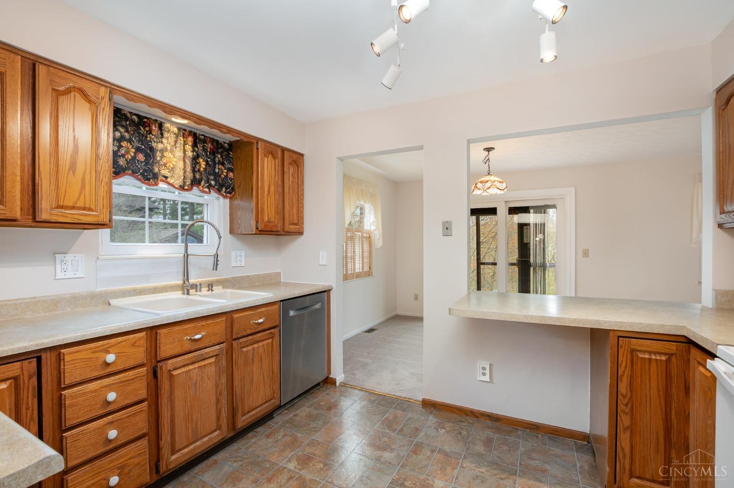 209 Apples Way