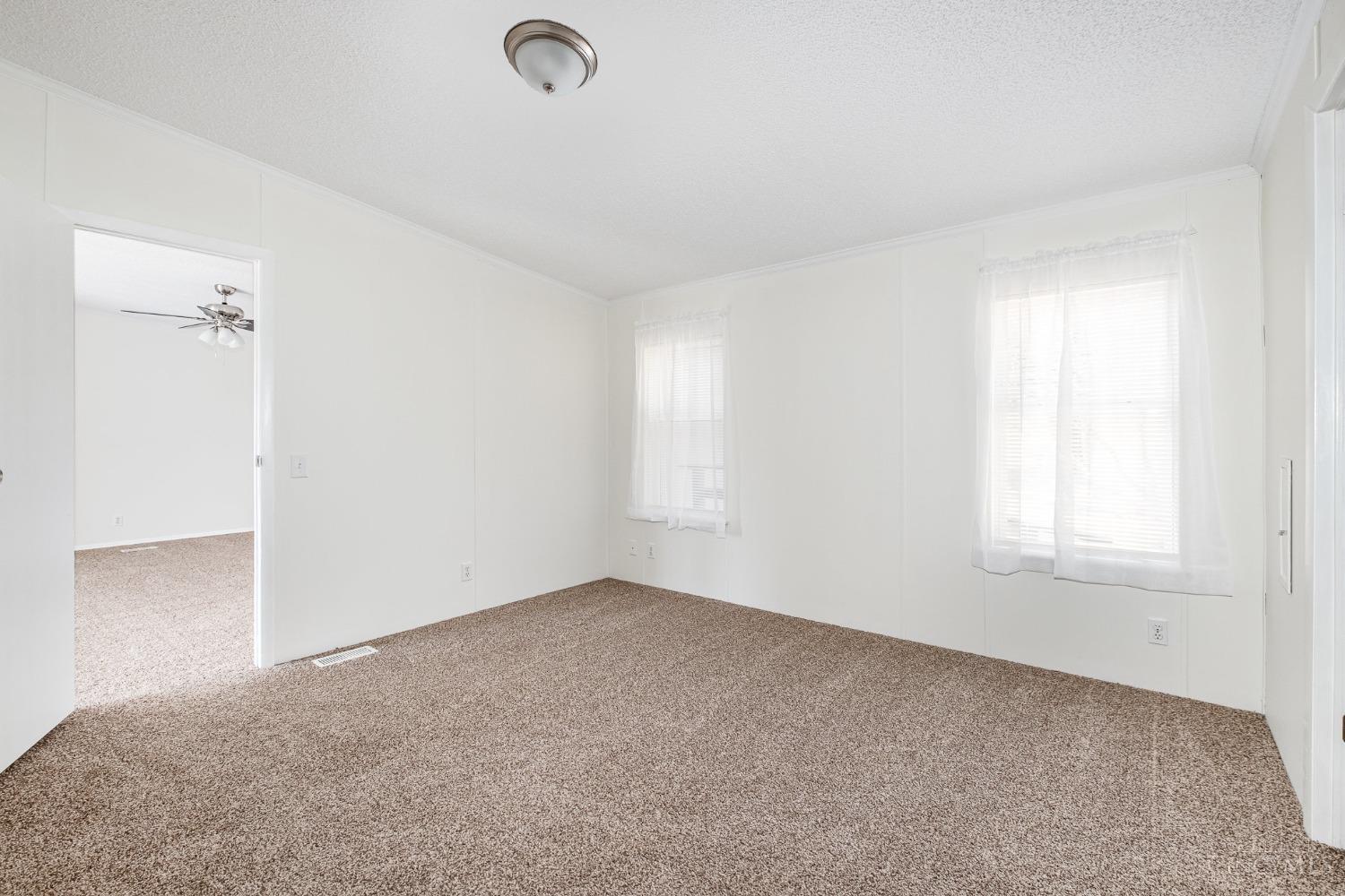 20582 St Rt 136