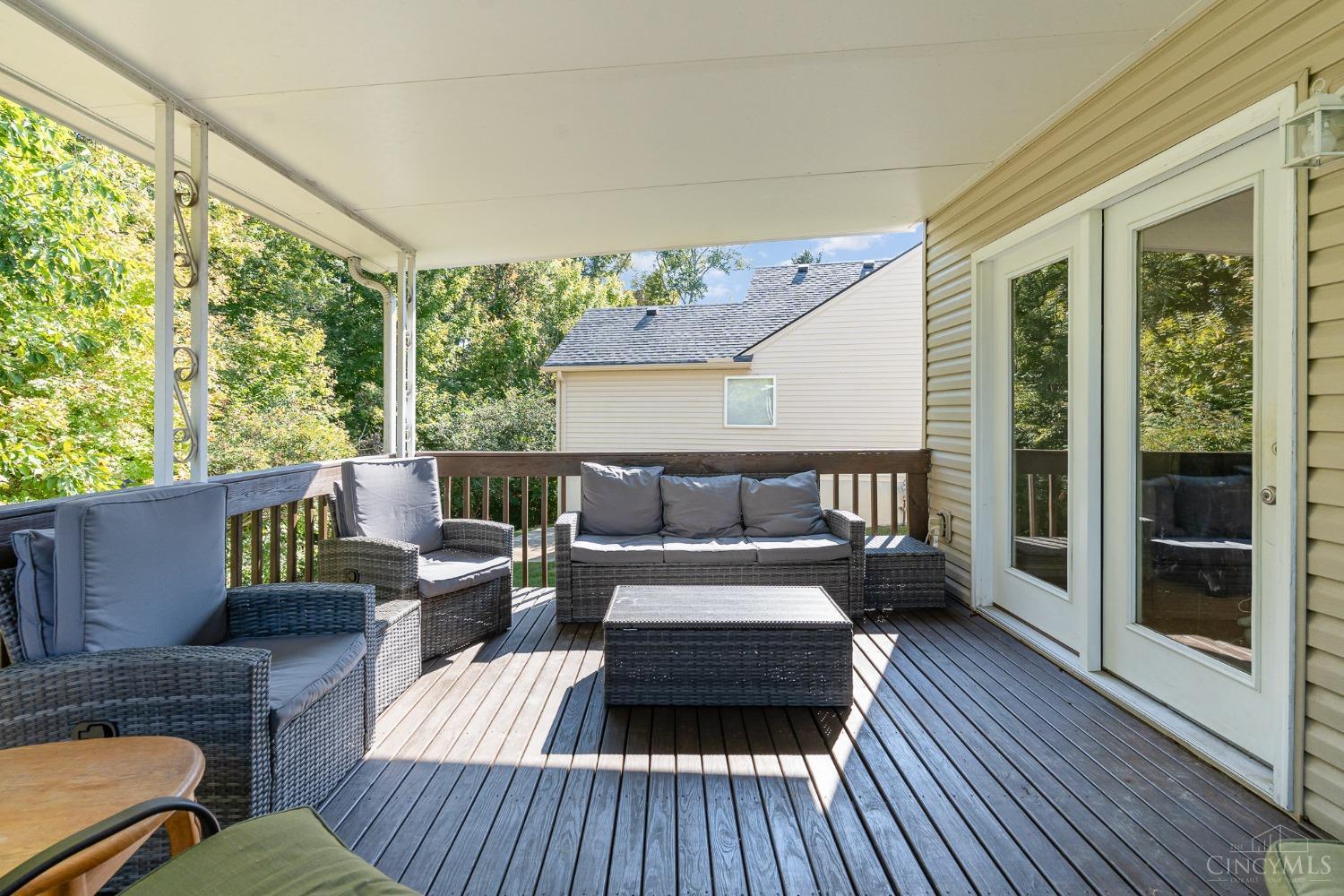 1099 Ridgepointe Drive