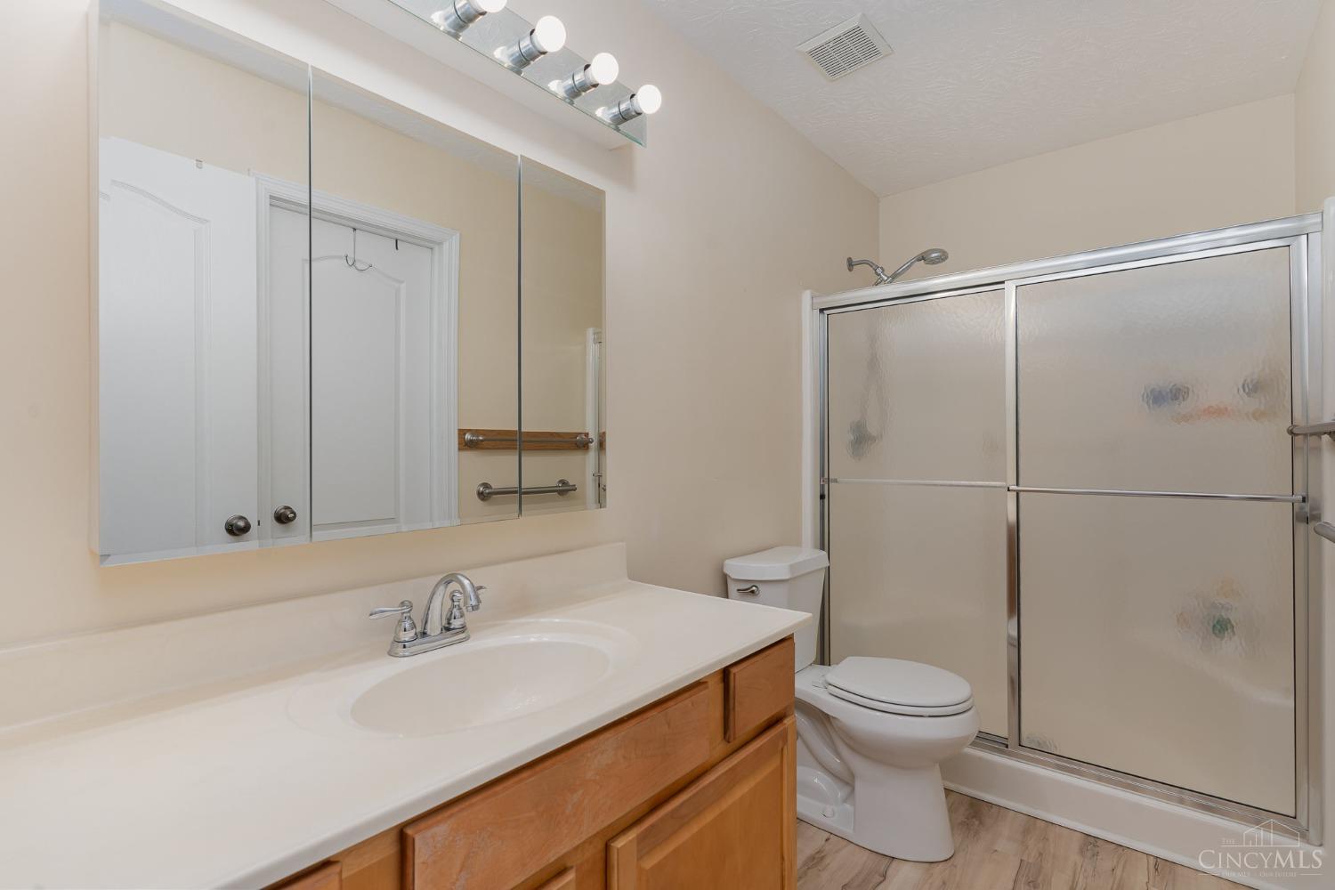 1099 Ridgepointe Drive