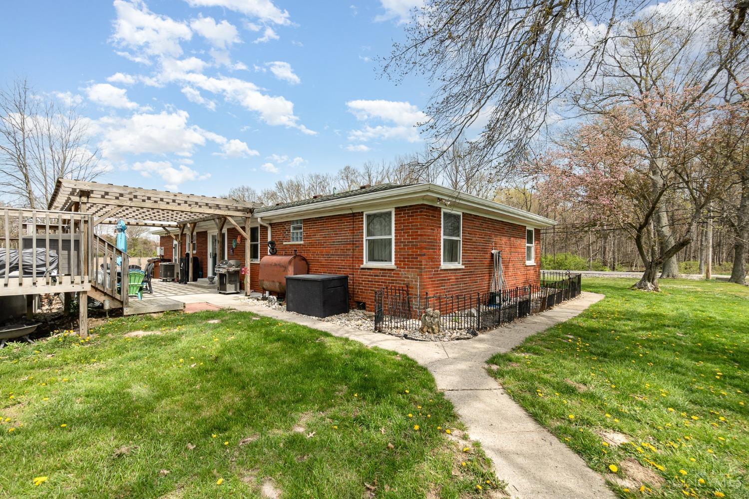 6433 Goshen Road