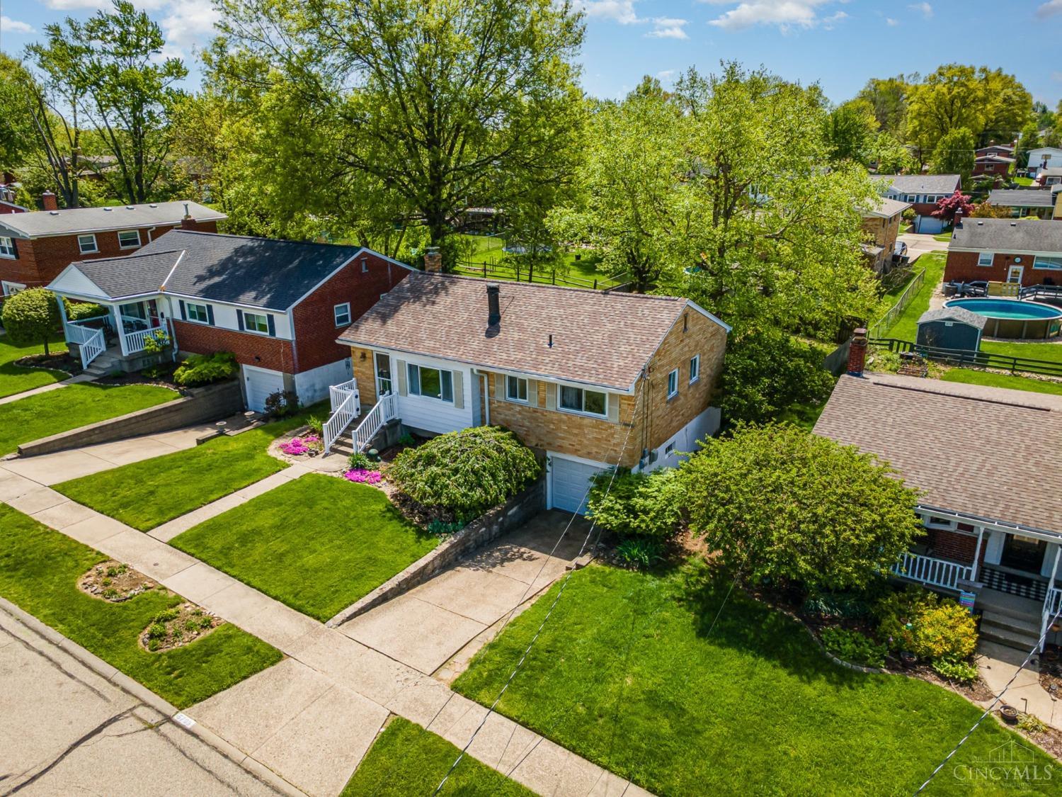 5709 Windview Drive
